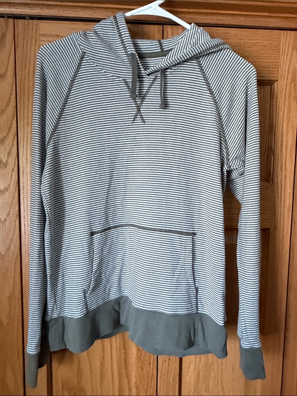 Kuhl Striped Hooded Pullover Sweatshirt in Olive & White